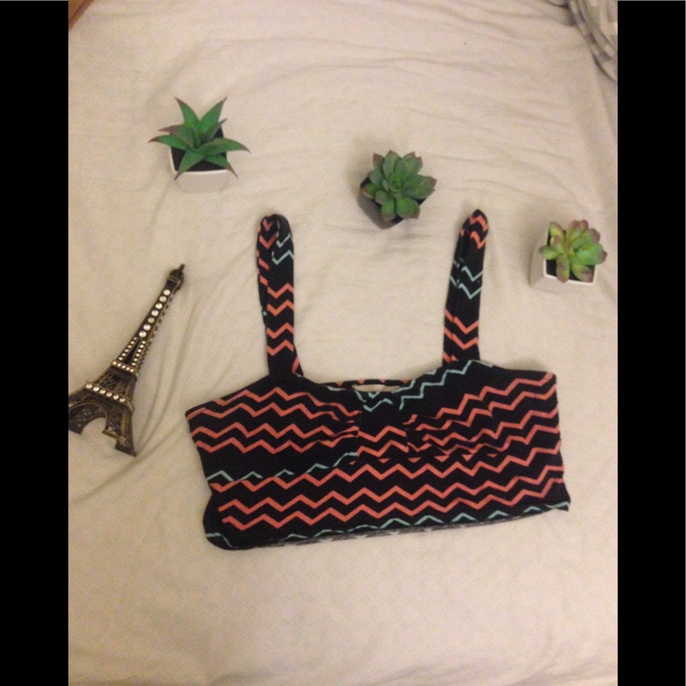 JUST IN👀 Sexy bandeau top ! 🌞